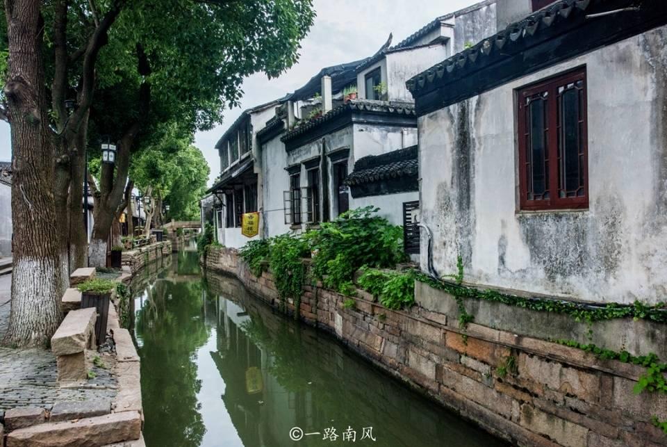 儿子抱怨幼儿园里的饭吃不饱，看了老师发的朋友圈，我都气炸了！